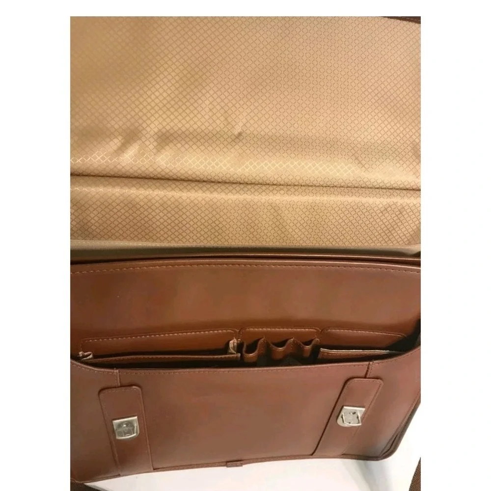 Mcklein Smart Design Mobile Professional Laptop Leather Shoulder Messenger Bag